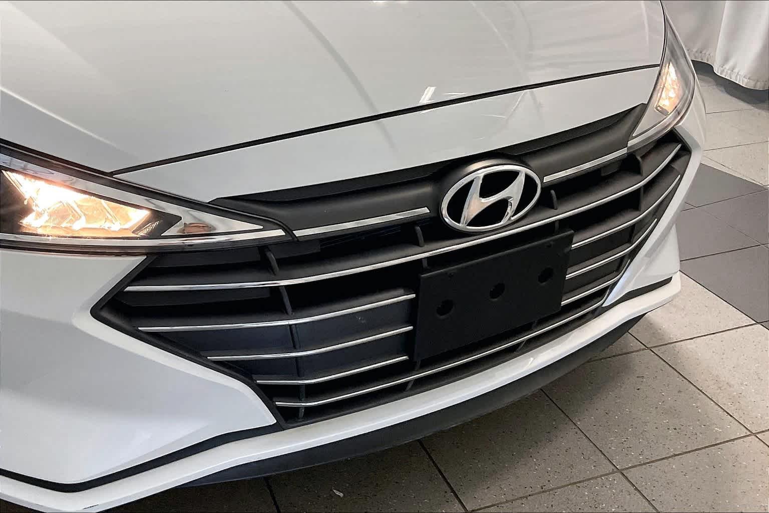 2020 Hyundai Elantra SEL - Photo 31