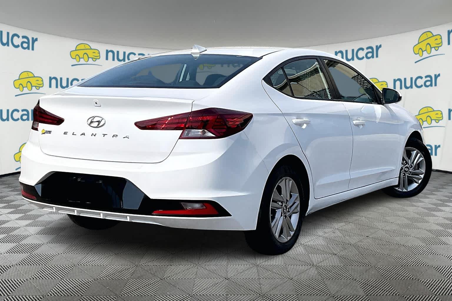 2020 Hyundai Elantra SEL - Photo 6