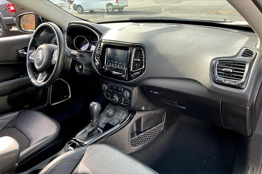 2021 Jeep Compass Latitude - Photo 14