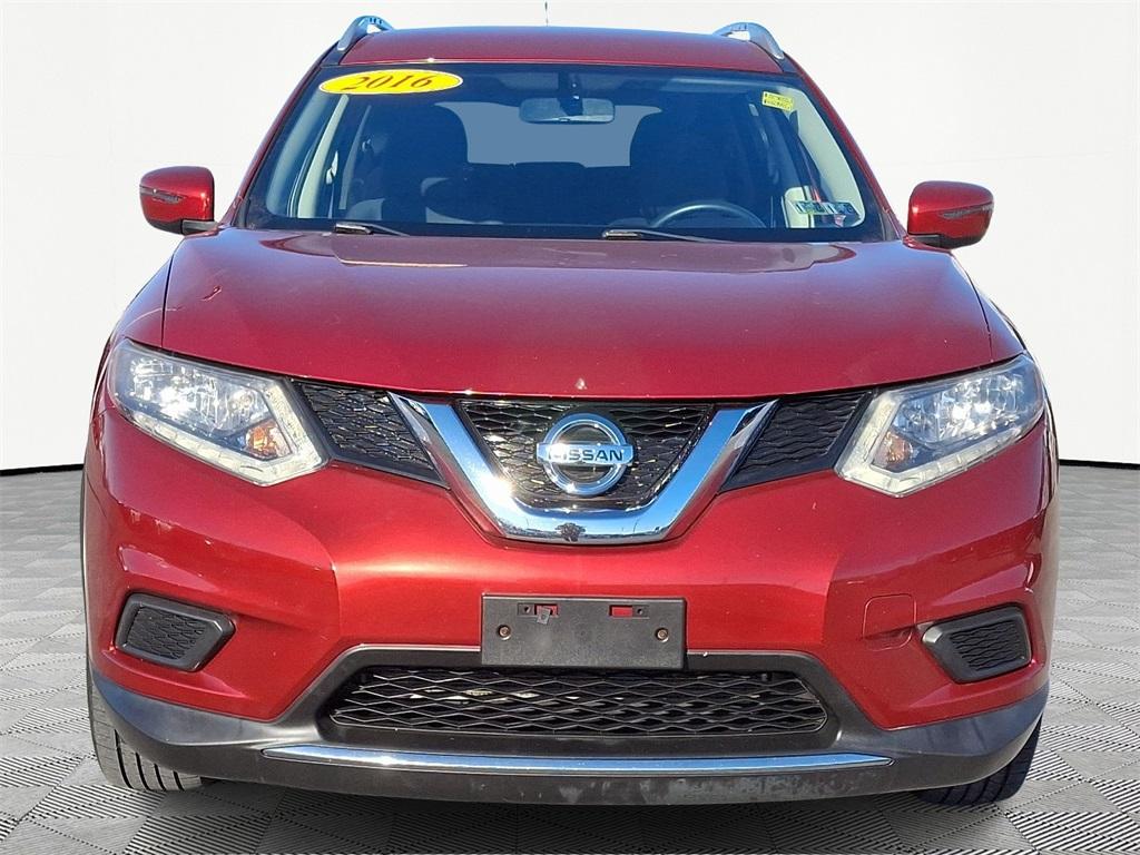 2016 Nissan Rogue SV - Photo 2