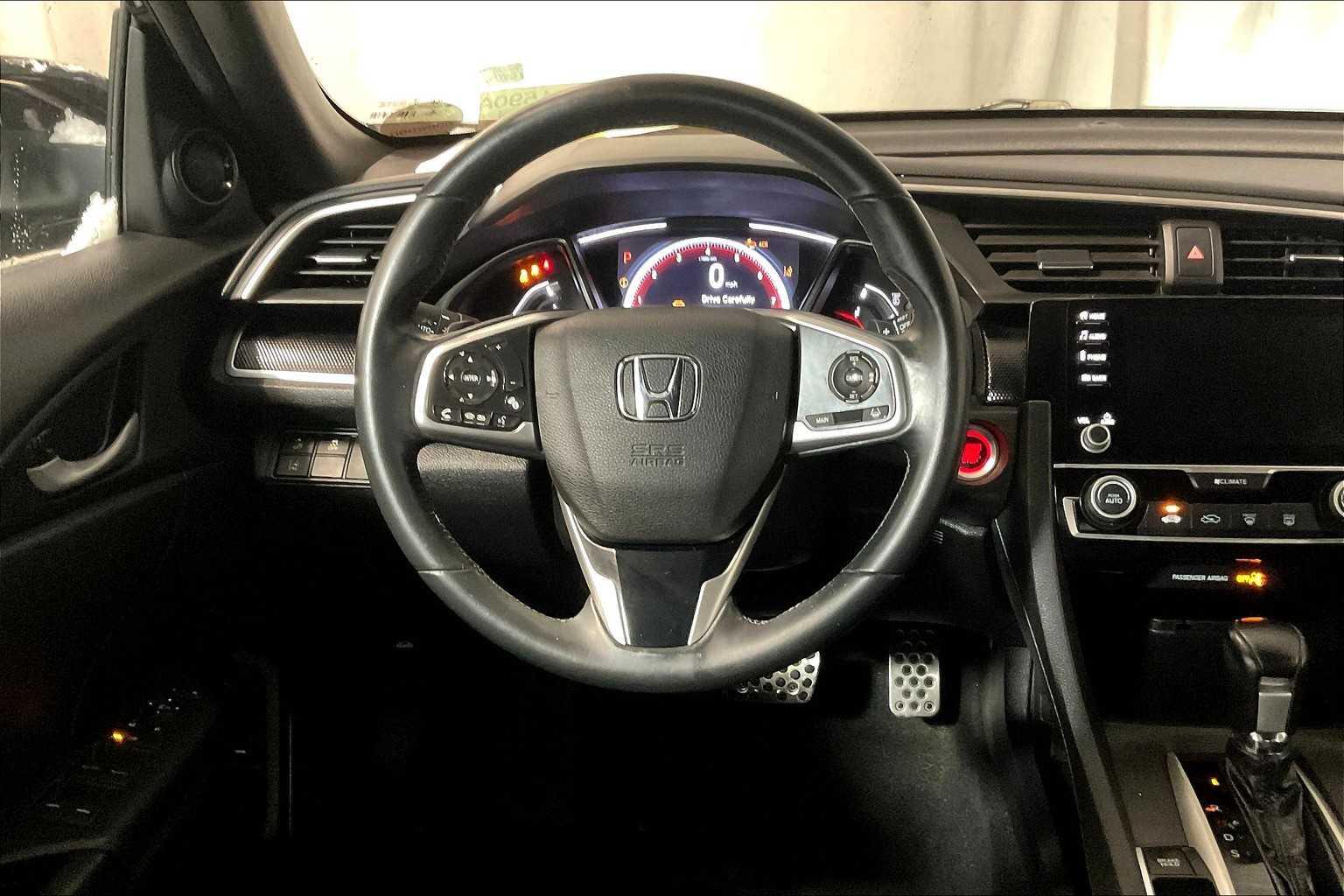 2019 Honda Civic Sport - Photo 17