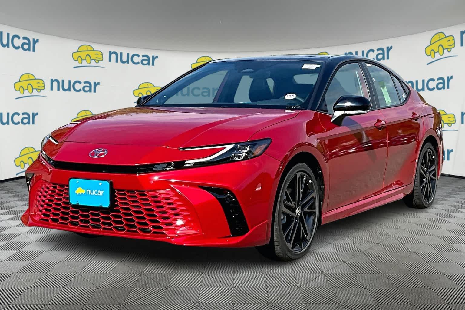 2025 Toyota Camry XSE - Photo 3