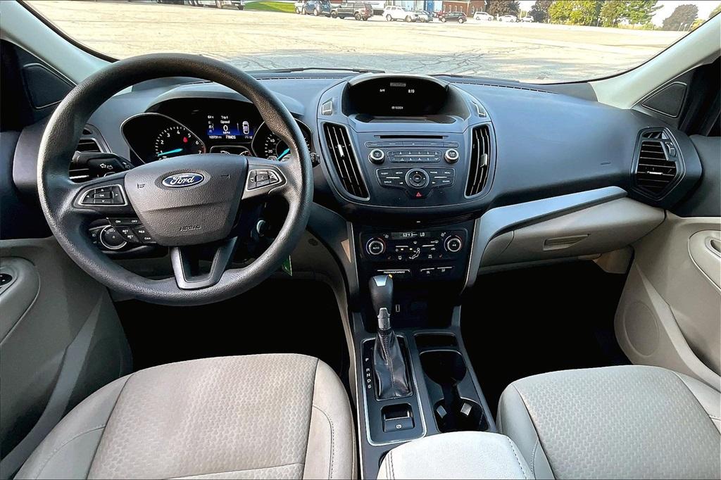 2017 Ford Escape SE - Photo 21