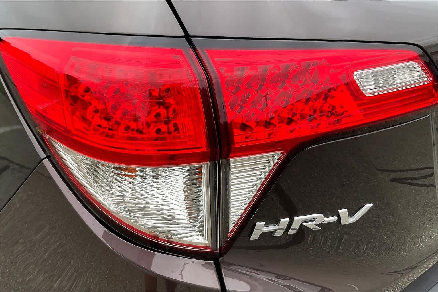 2021 Honda HR-V EX - Photo 40