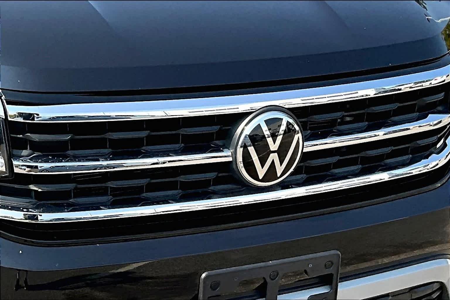 2021 Volkswagen Atlas 3.6L V6 SE w/Technology - Photo 31