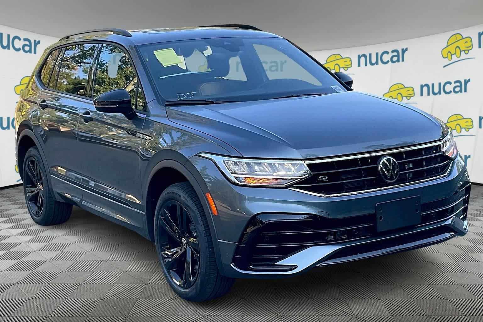 2024 Volkswagen Tiguan SE R-Line Black