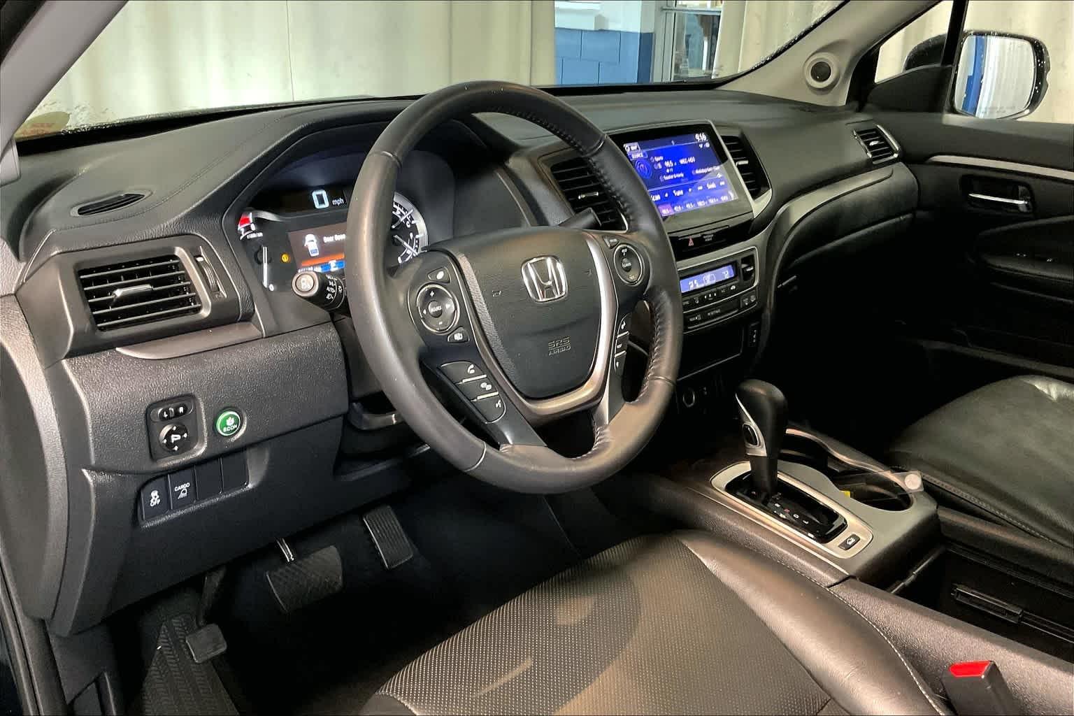 2019 Honda Ridgeline RTL-T AWD - Photo 8