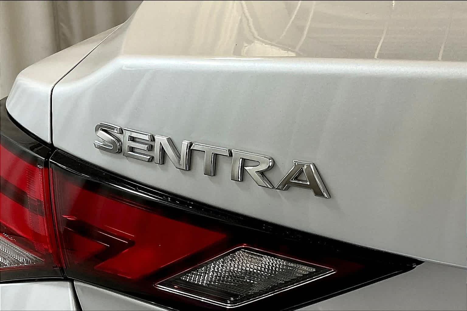 2022 Nissan Sentra SV - Photo 27