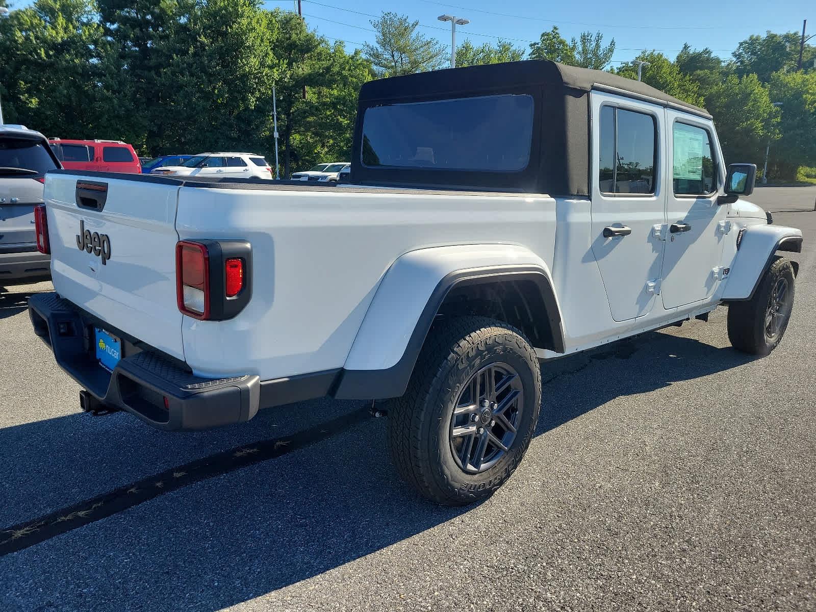 2024 Jeep Gladiator Sport S 4x4 - Photo 4