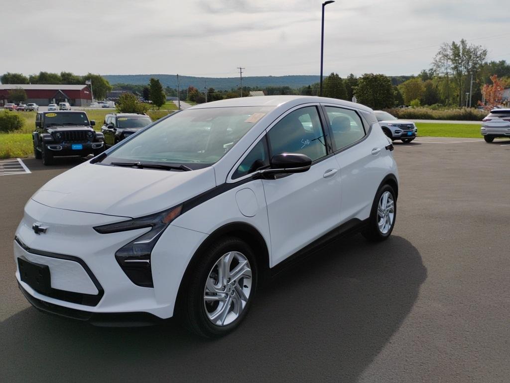 2023 Chevrolet Bolt EV 1LT - Photo 1