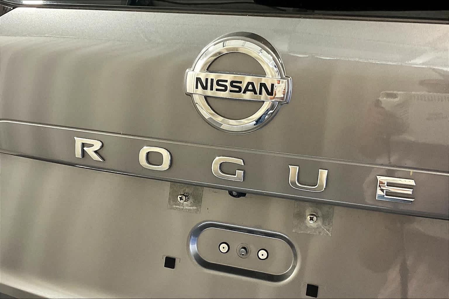 2021 Nissan Rogue SV - Photo 28