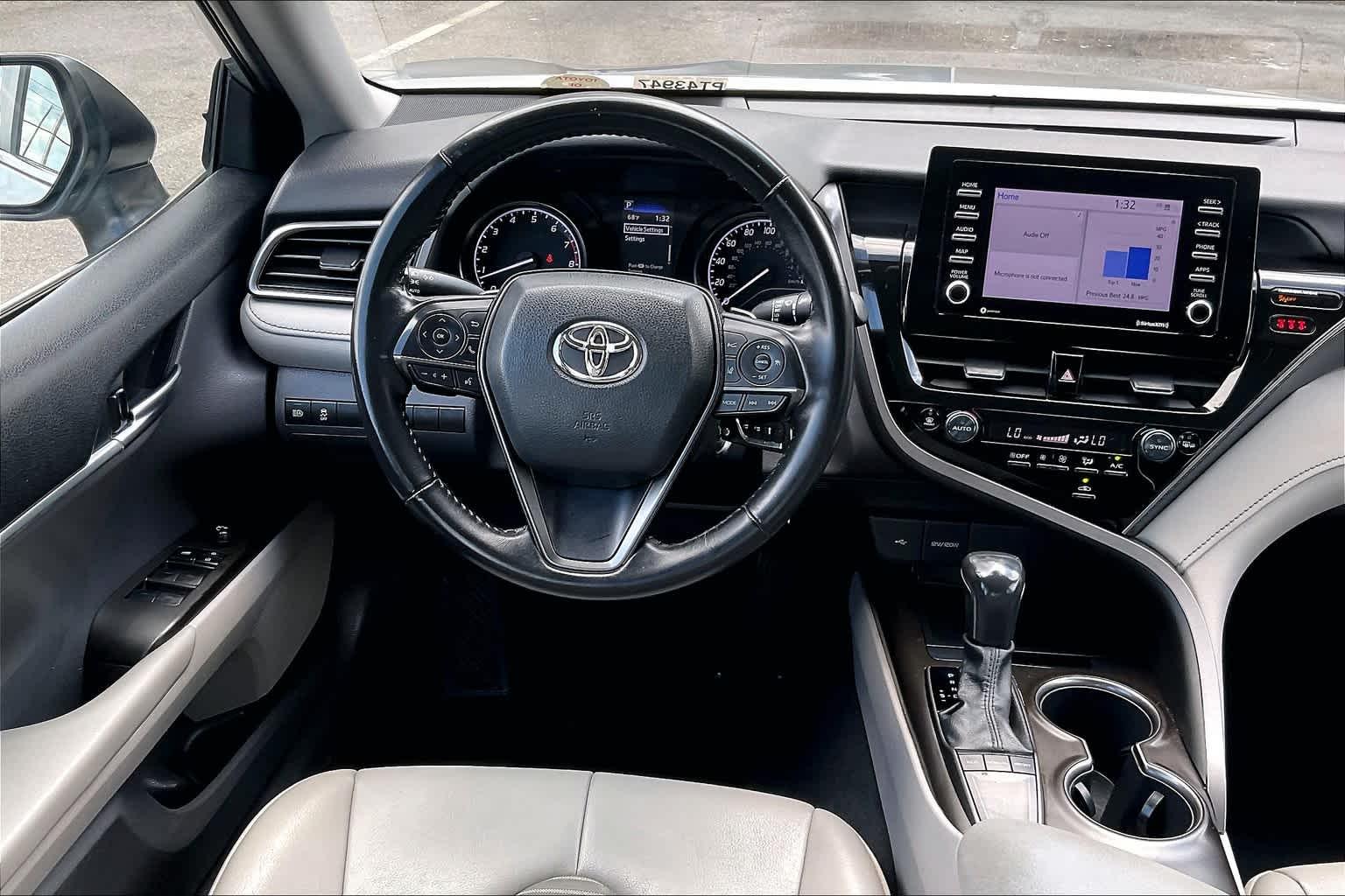 2022 Toyota Camry SE - Photo 33