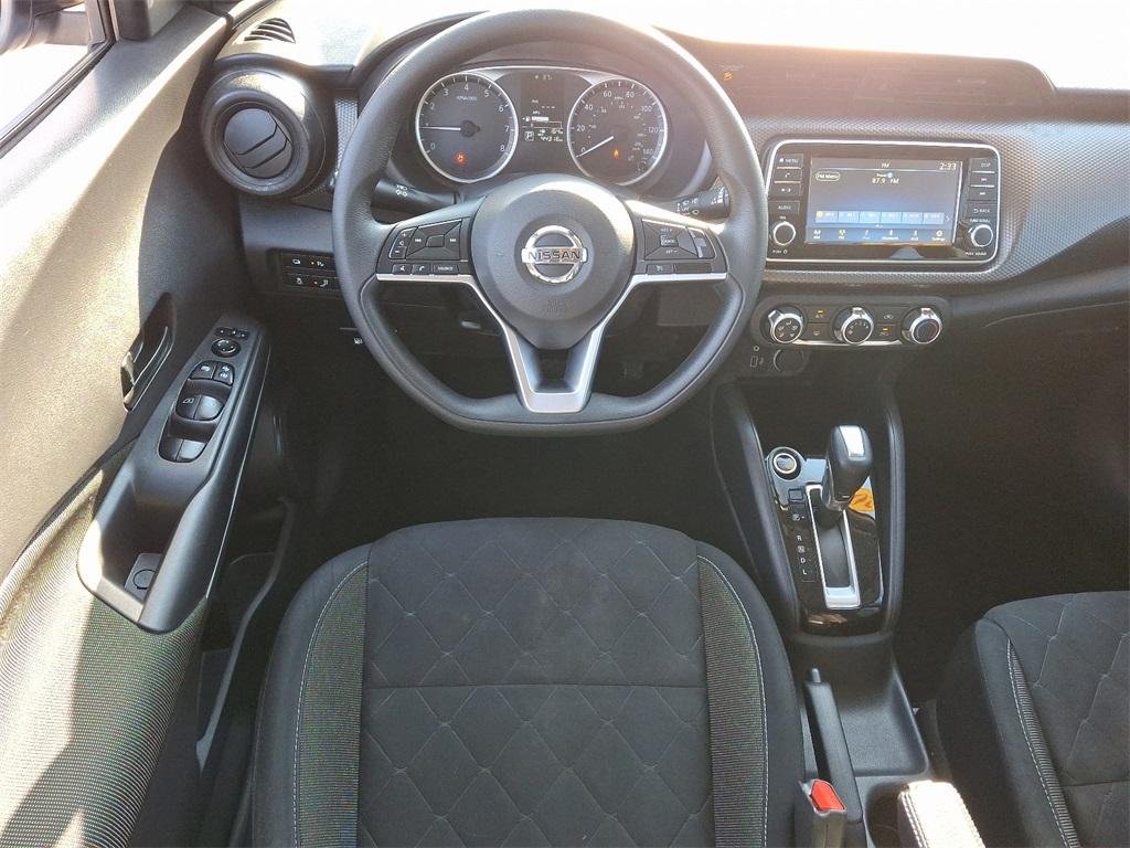 2020 Nissan Kicks S - Photo 11