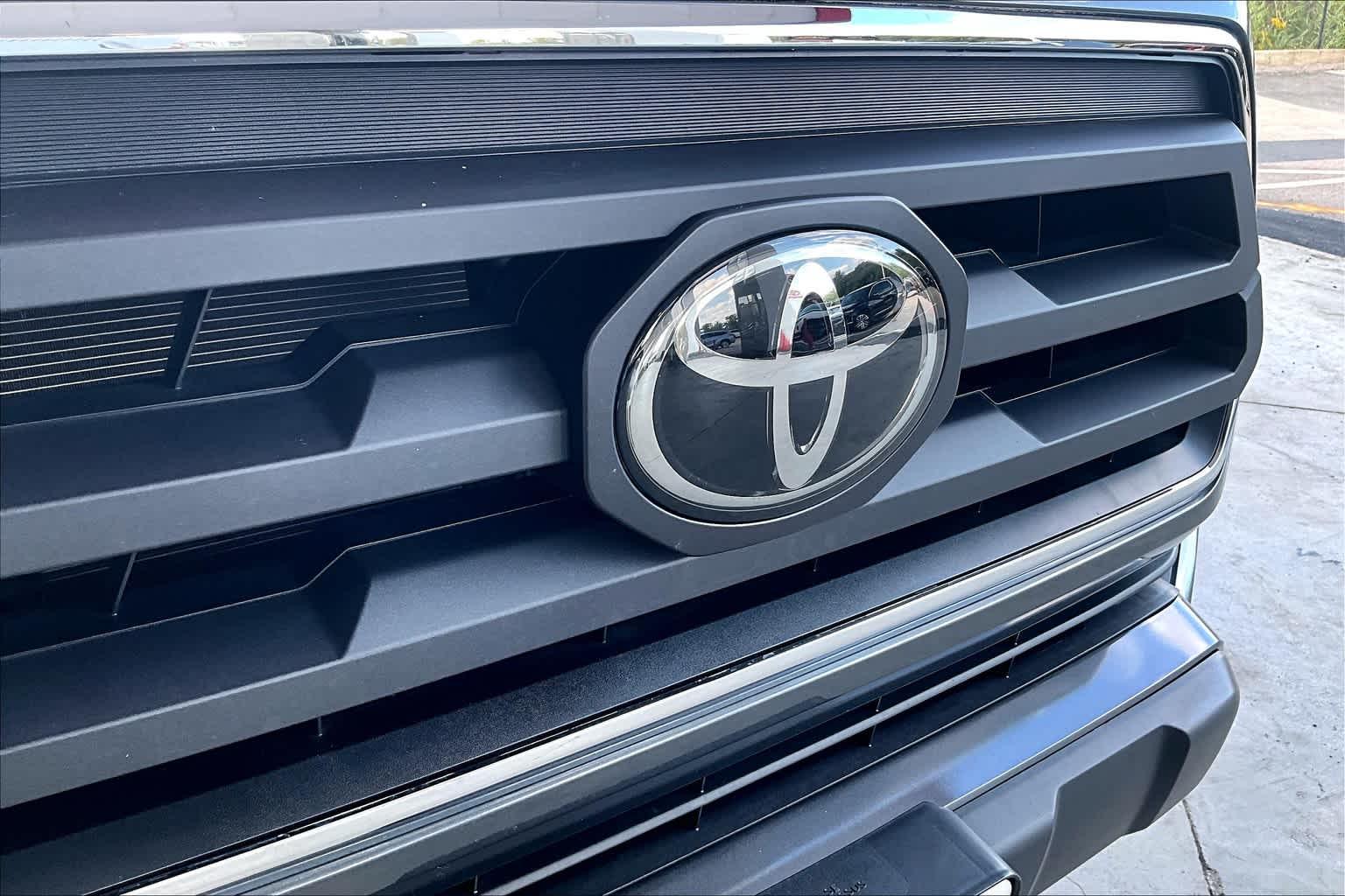 2021 Toyota Tacoma SR5 Double Cab 5 Bed V6 AT - Photo 28