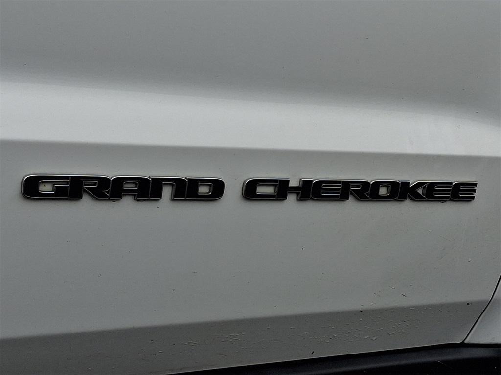 2019 Jeep Grand Cherokee Laredo E - Photo 27