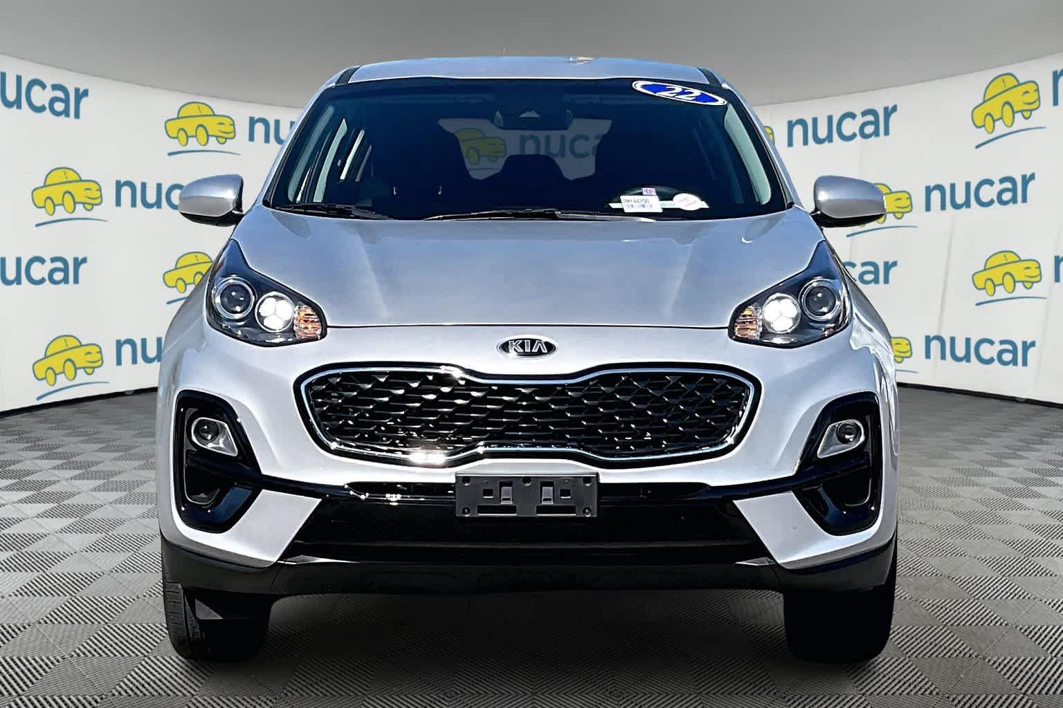 2022 Kia Sportage LX - Photo 2