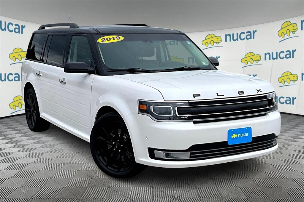 2019 Ford Flex Limited - Photo 1