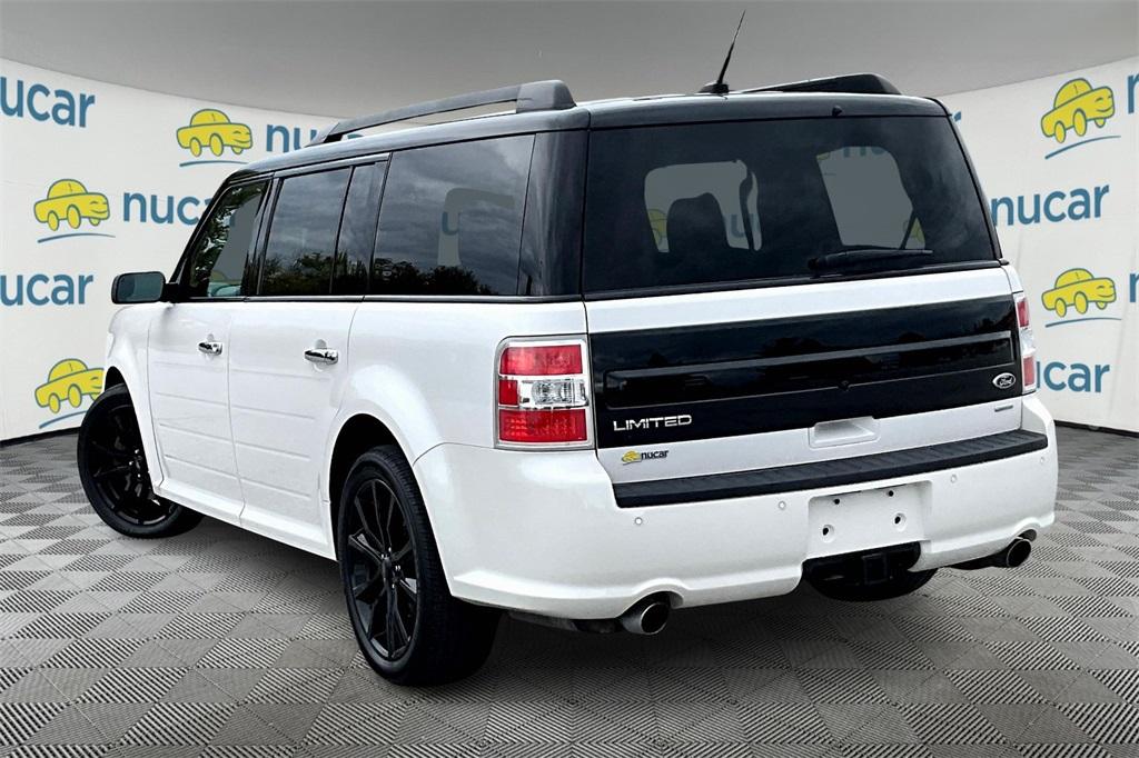 2019 Ford Flex Limited - Photo 4