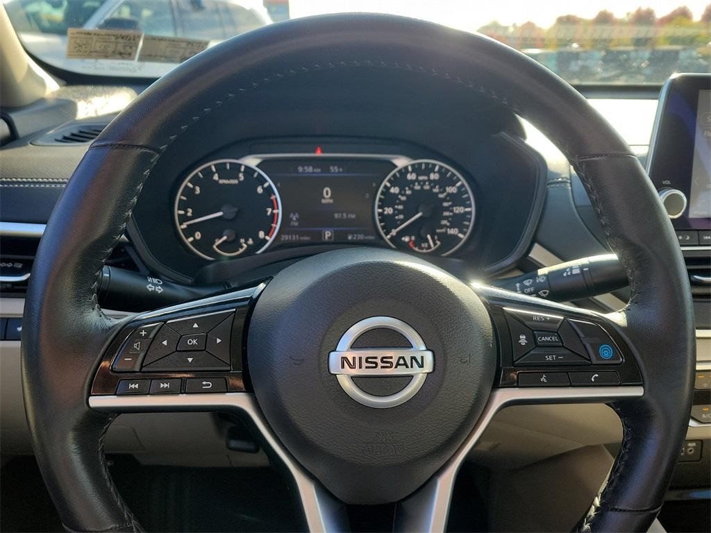 2021 Nissan Altima 2.5 SV - Photo 19