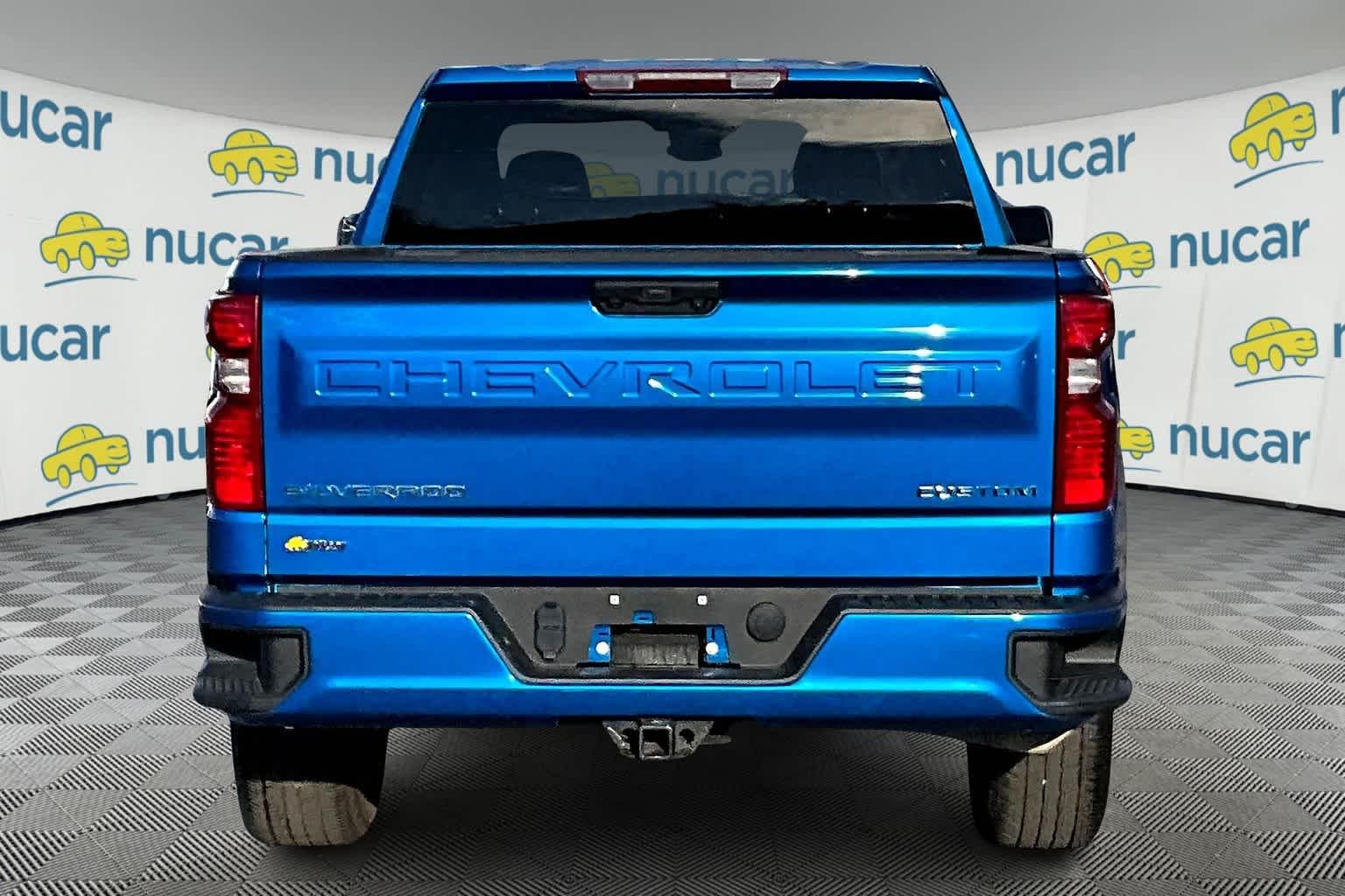 2022 Chevrolet Silverado 1500 Custom 4WD Crew Cab 147 - Photo 5