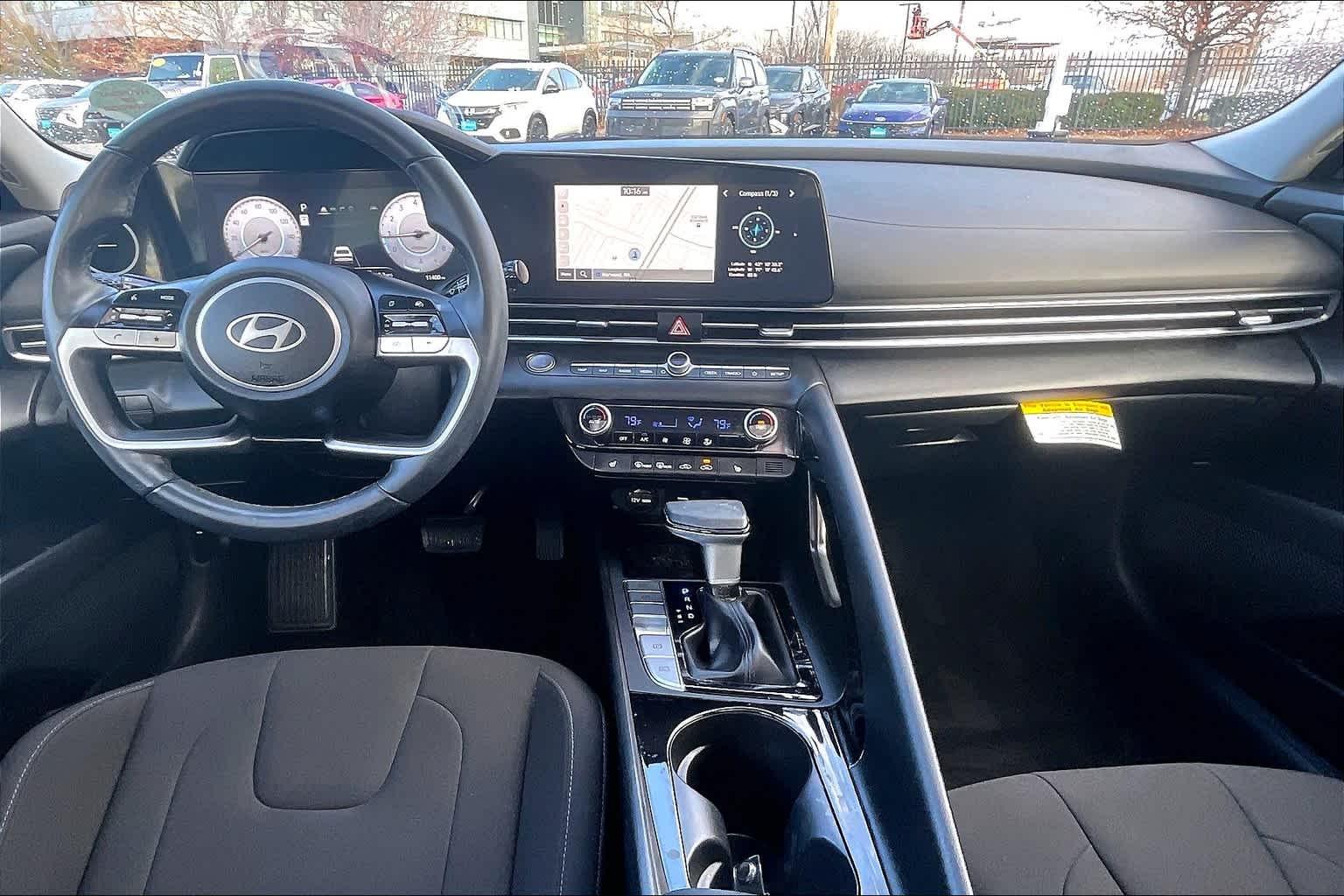 2024 Hyundai Elantra SEL - Photo 21