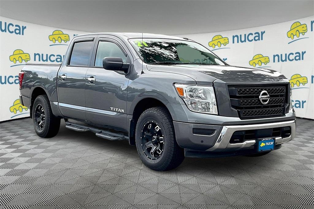 2021 Nissan Titan SV