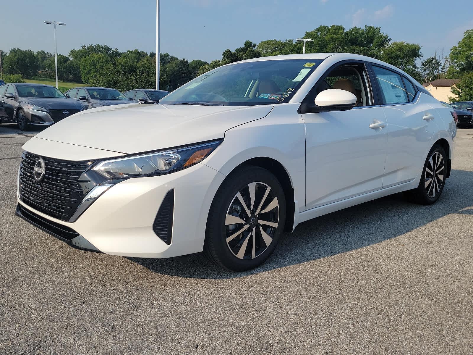 2024 Nissan Sentra SV - Photo 2