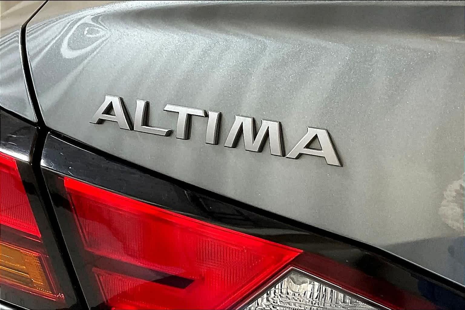 2023 Nissan Altima 2.5 SV - Photo 27