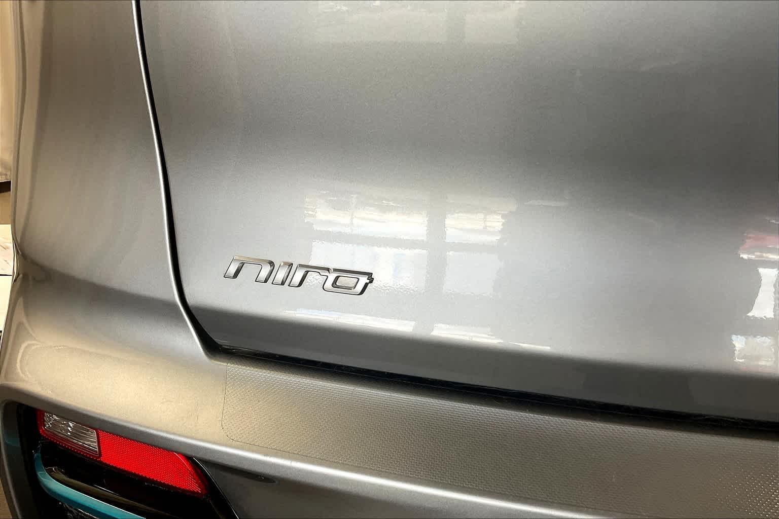 2022 Kia Niro EV EX Premium - Photo 29