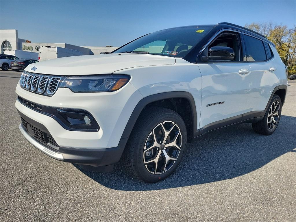 2025 Jeep Compass Limited - Photo 2