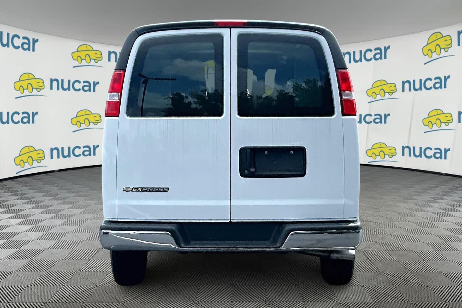 2024 Chevrolet Express  - Photo 5