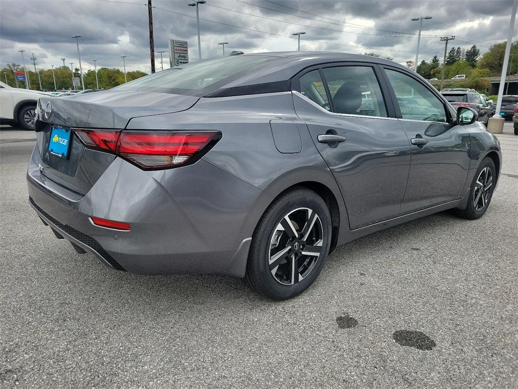 2025 Nissan Sentra SV - Photo 4