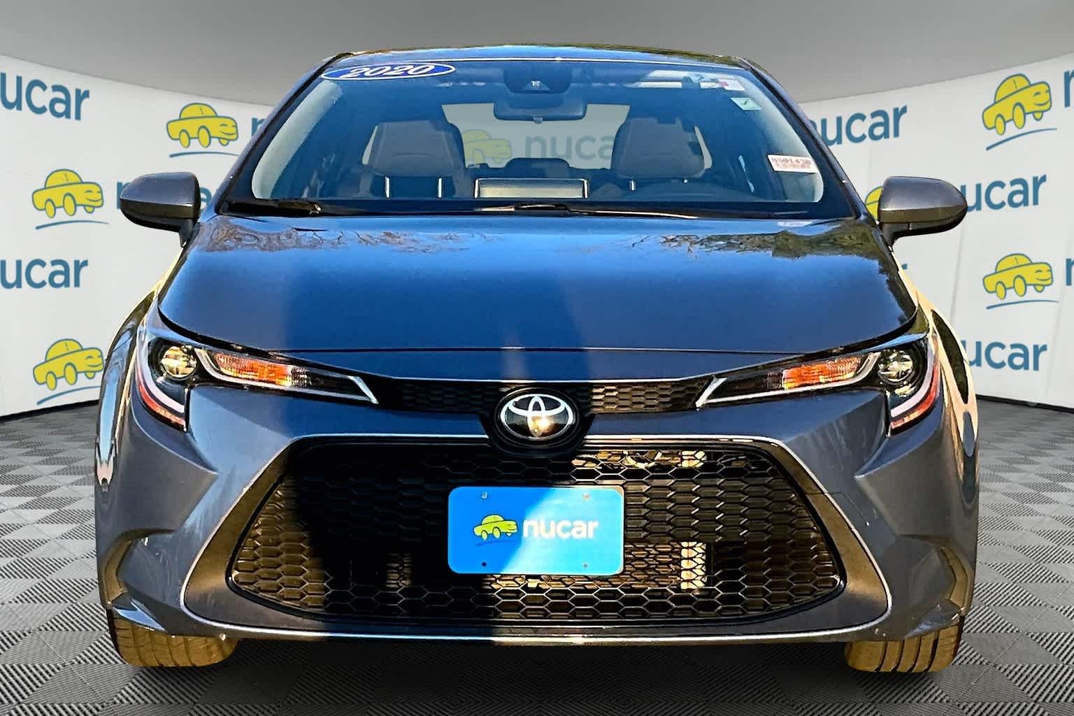 2020 Toyota Corolla LE - Photo 2