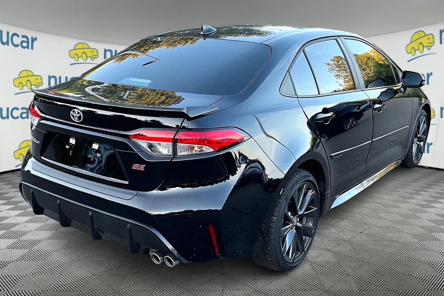 2023 Toyota Corolla SE - Photo 4