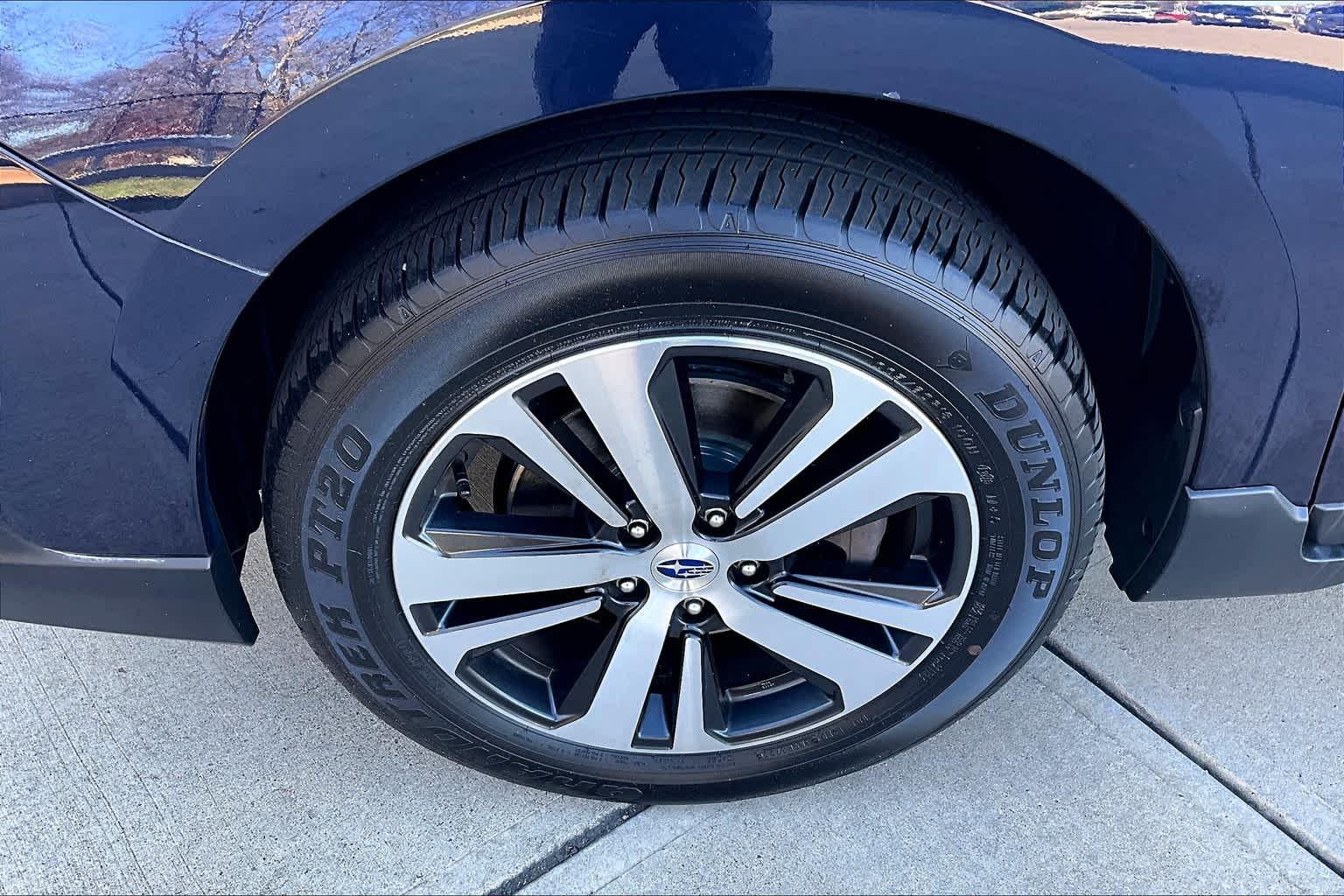 2018 Subaru Outback Limited - Photo 6