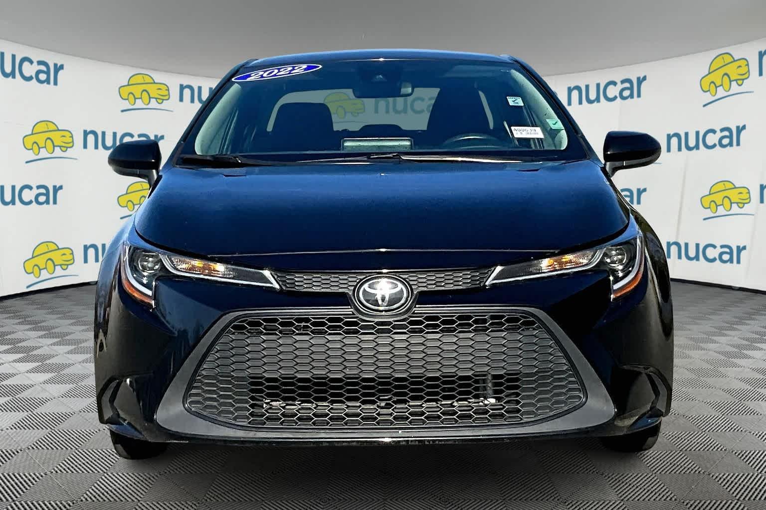 2022 Toyota Corolla LE - Photo 2