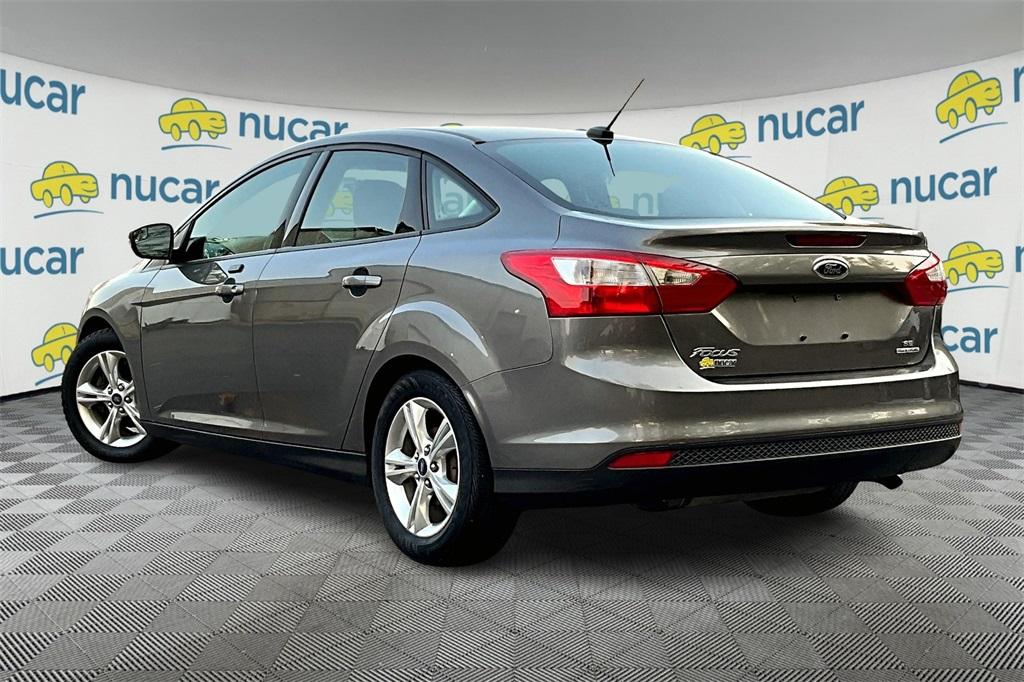 2014 Ford Focus SE - Photo 4