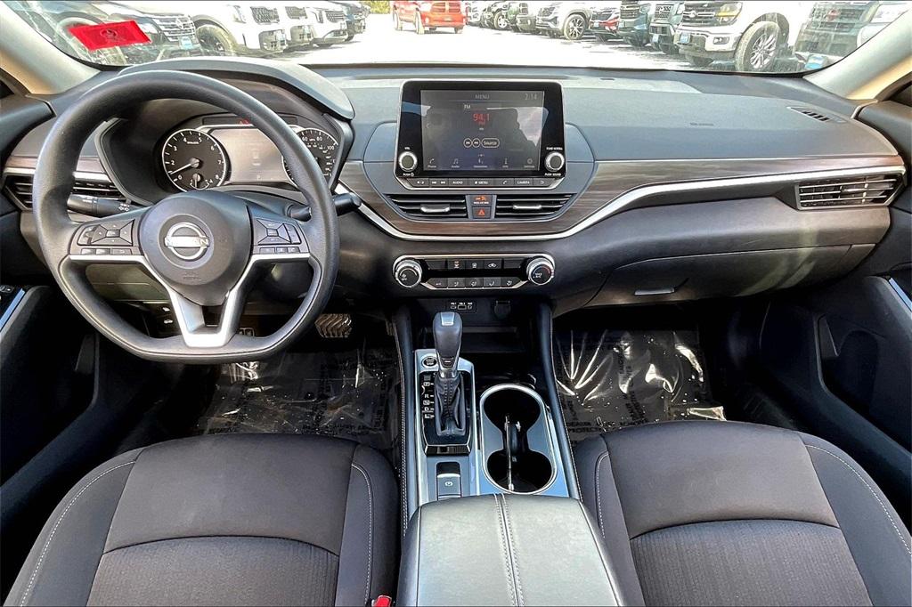 2023 Nissan Altima 2.5 SV - Photo 20