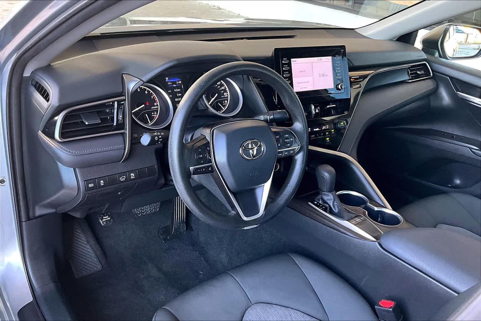 2024 Toyota Camry LE - Photo 8