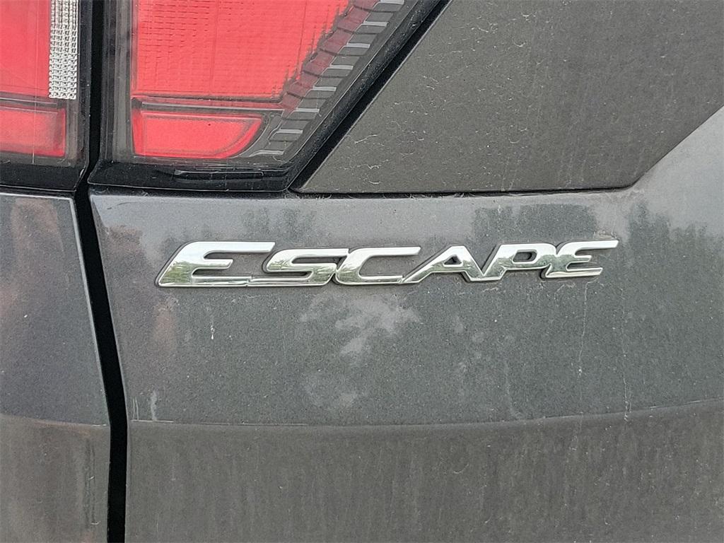 2017 Ford Escape SE - Photo 26