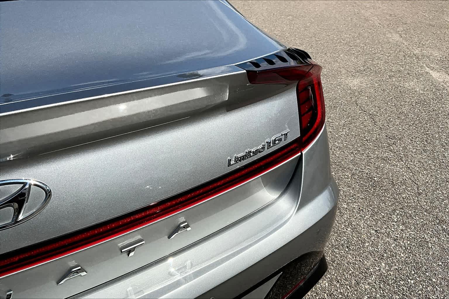 2020 Hyundai Sonata Limited - Photo 28