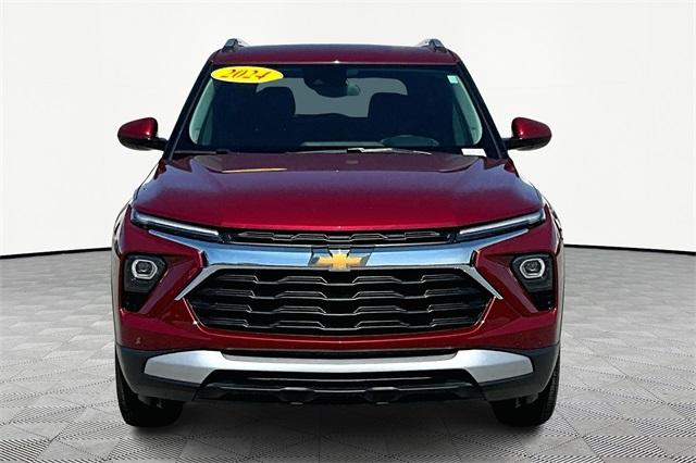 2024 Chevrolet TrailBlazer LT - Photo 2