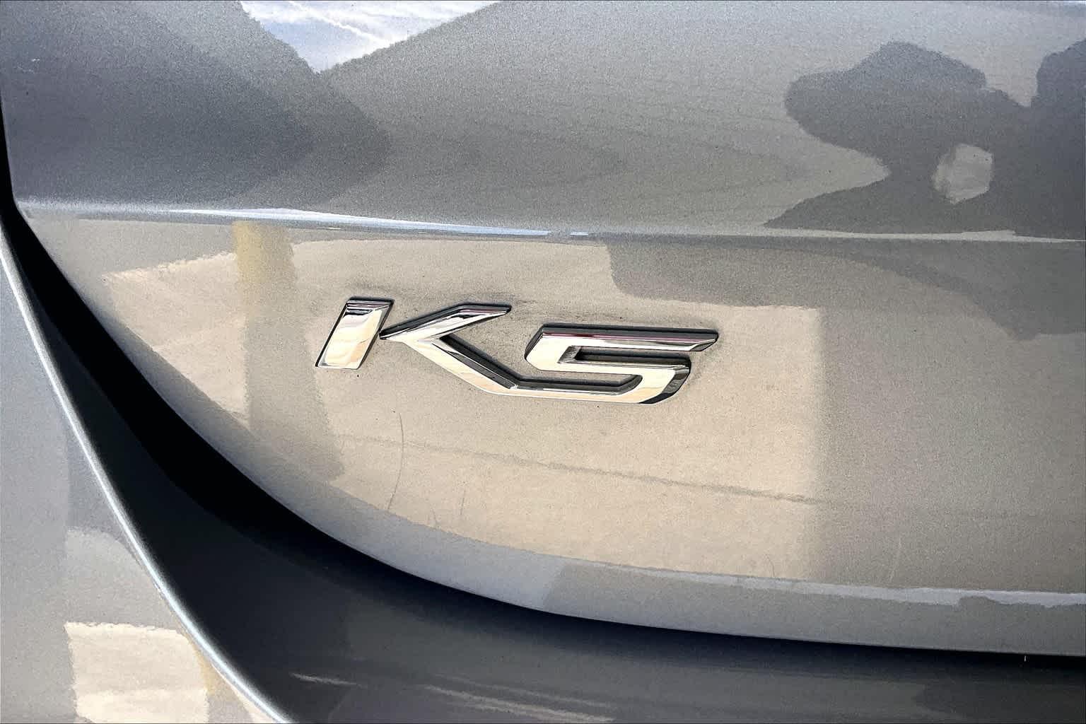 2021 Kia K5 LX - Photo 28