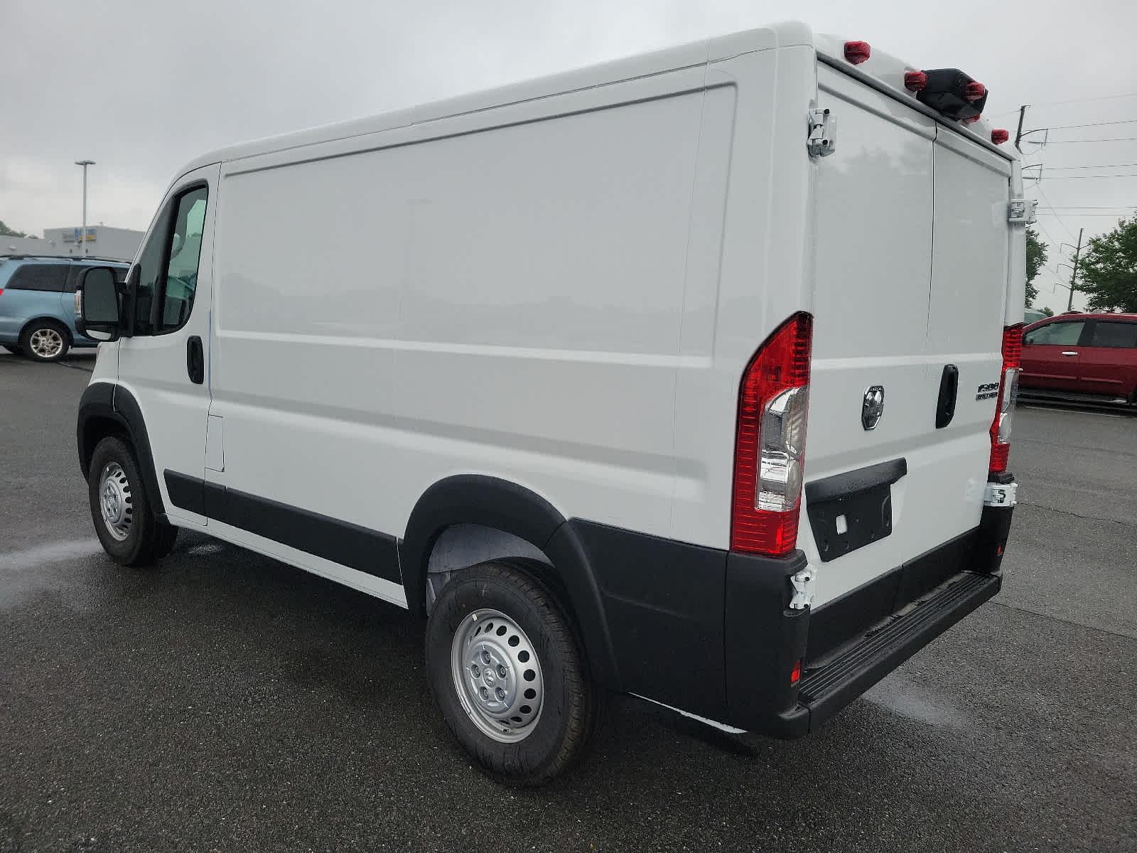 2024 Ram ProMaster Tradesman - Photo 3