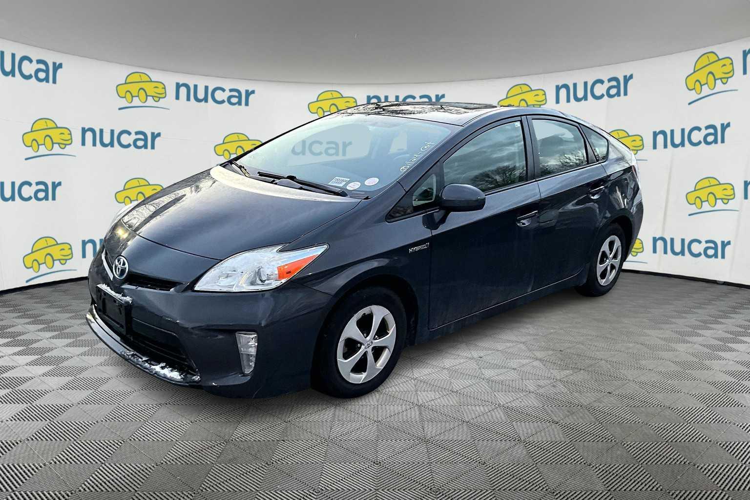 2015 Toyota Prius Two - Photo 2