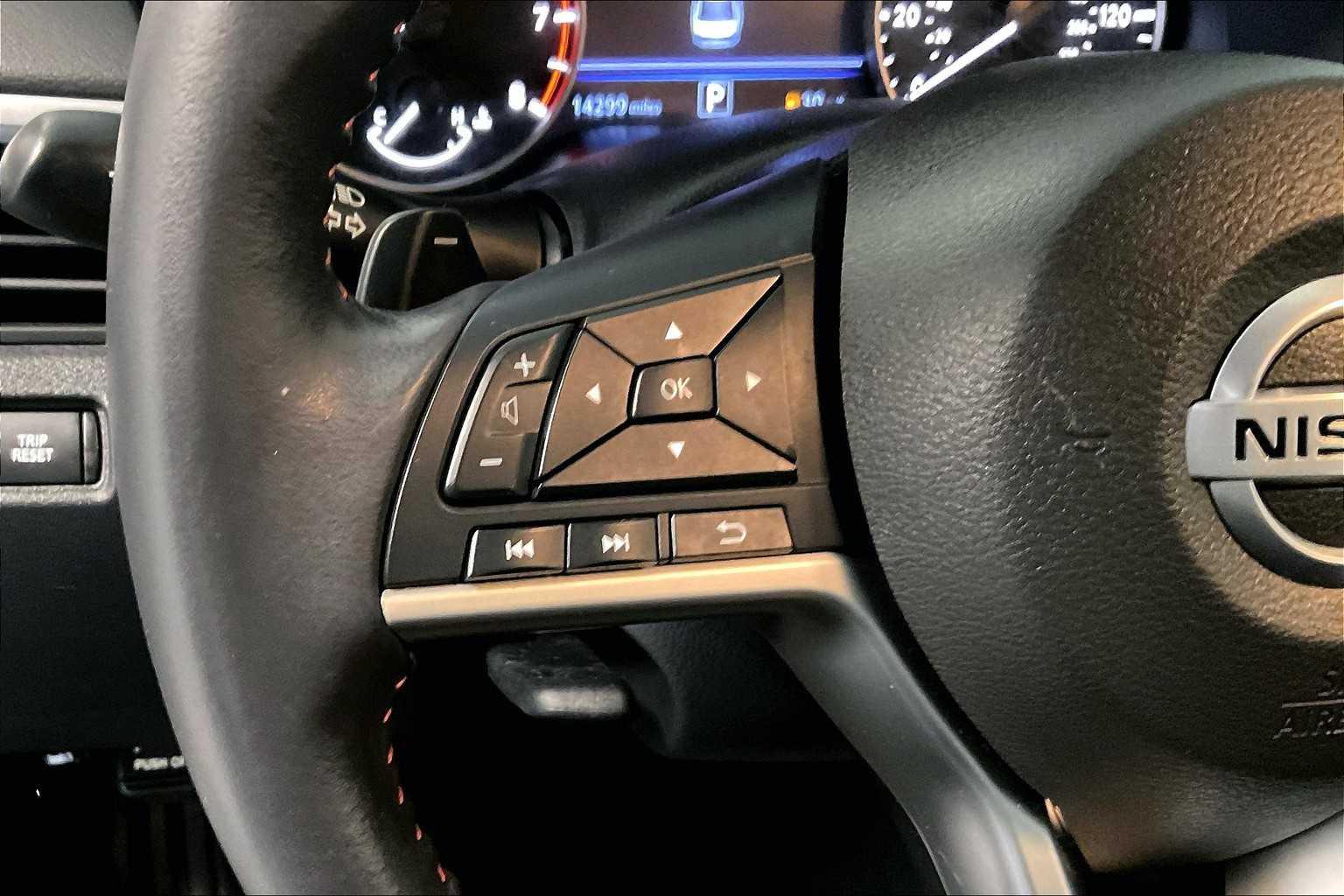 2022 Nissan Altima 2.5 SR - Photo 23