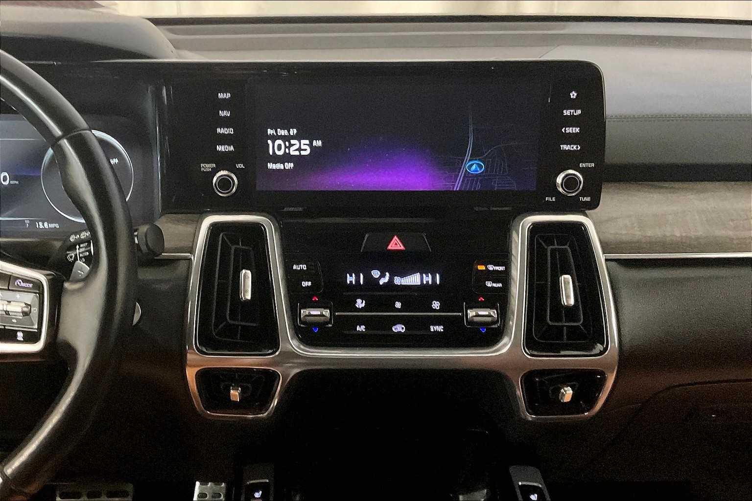 2023 Kia Sorento X-Line SX Prestige - Photo 19