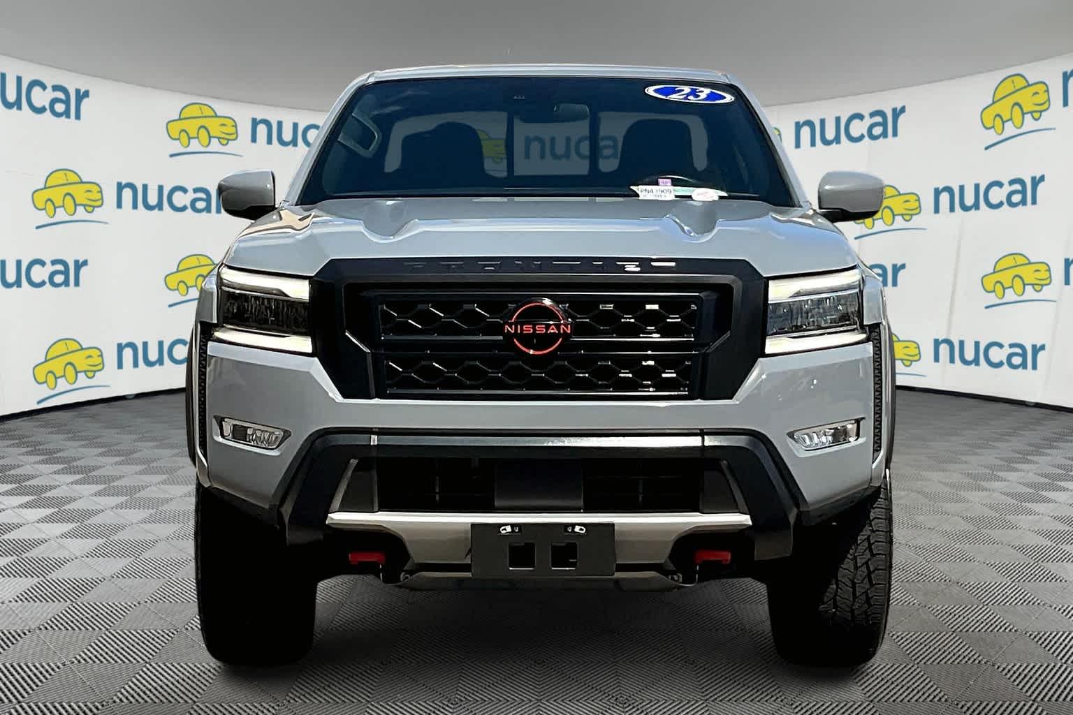 2023 Nissan Frontier PRO-4X Crew Cab 4x4 Auto - Photo 2