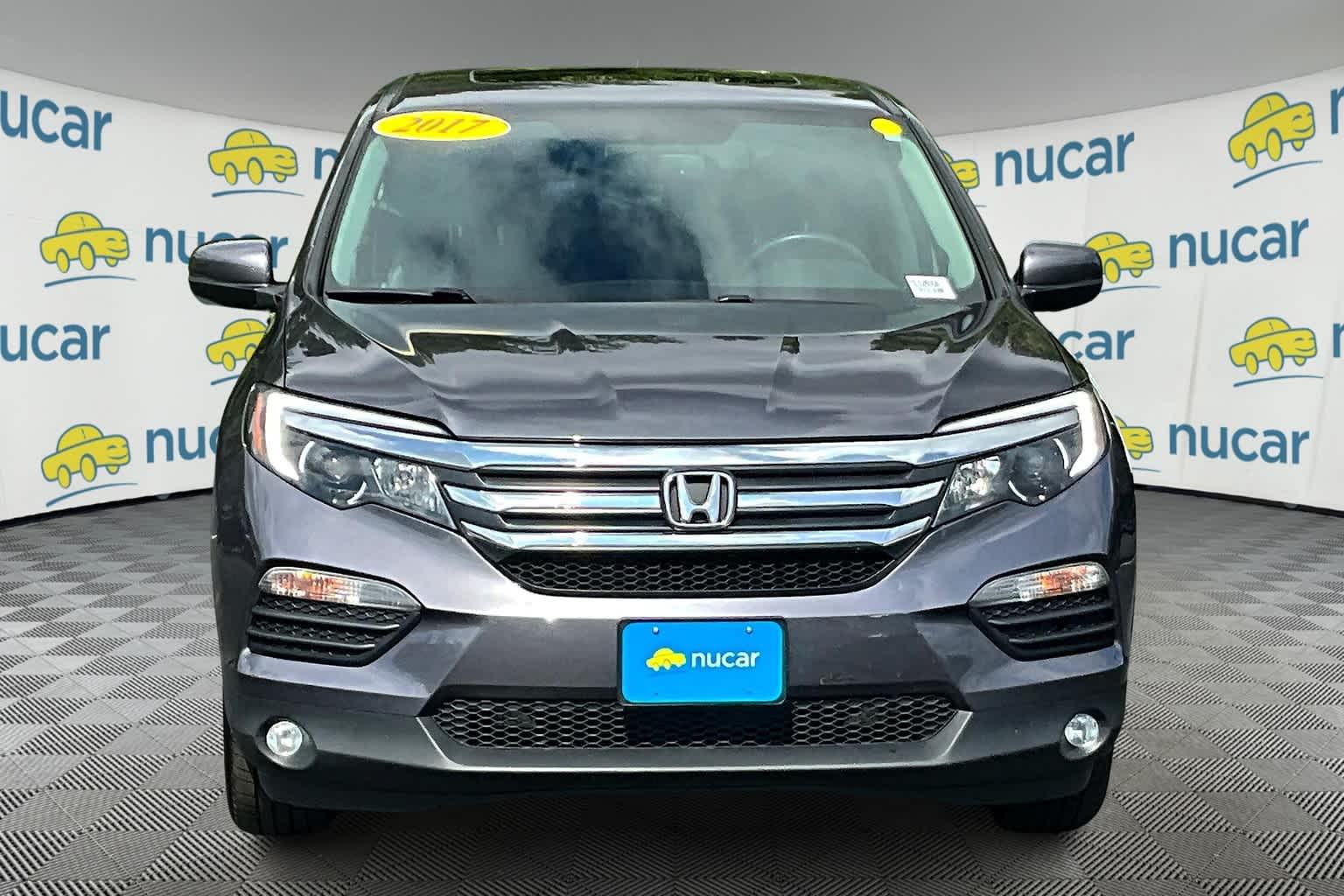 2017 Honda Pilot EX-L - Photo 2