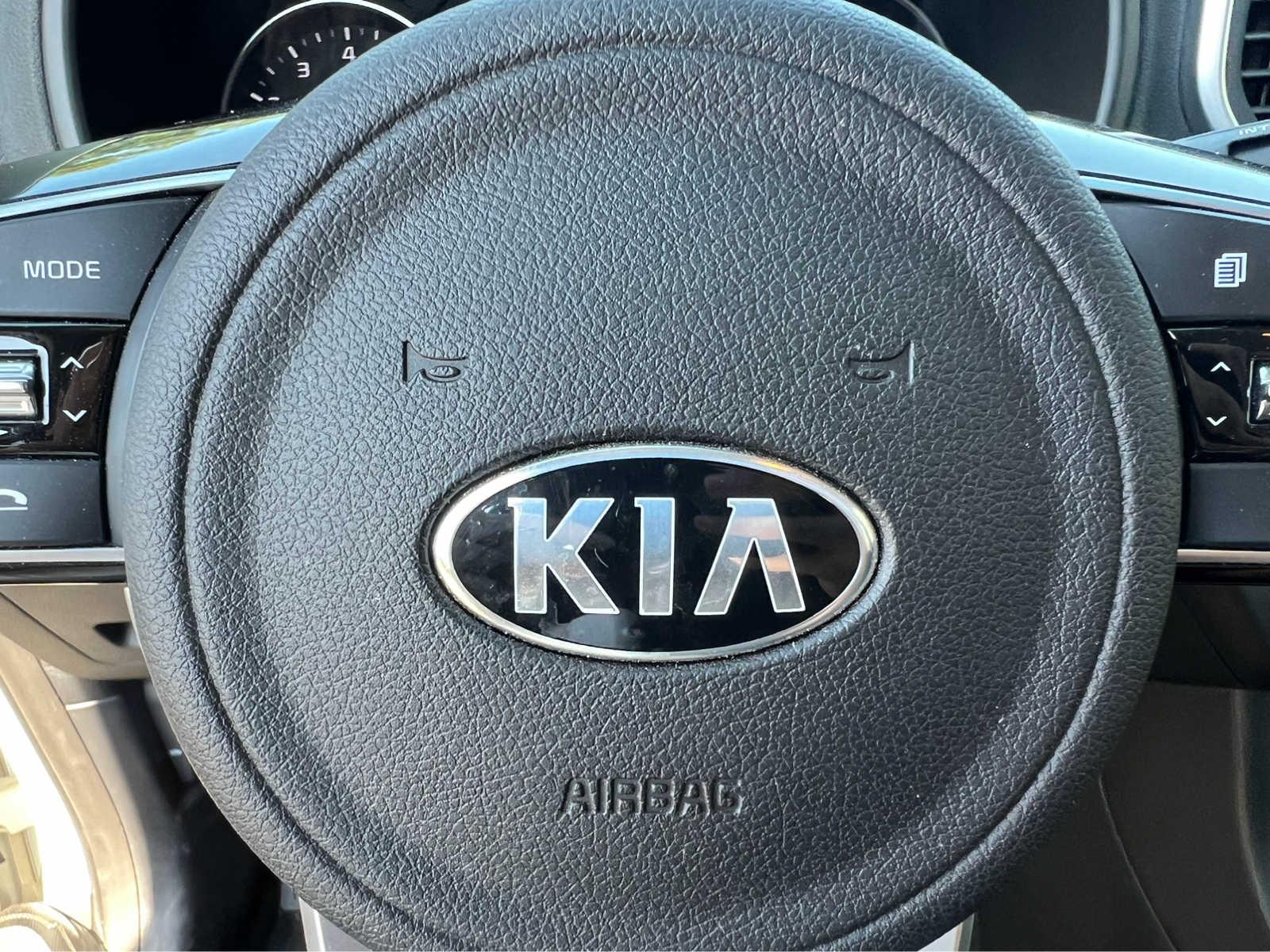 2022 Kia Sportage LX - Photo 9